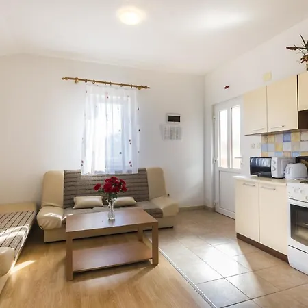 Apartment Fuer 4 Personen Ca 50 Qm In Pula-fondole, Istrien Istrische Riviera *